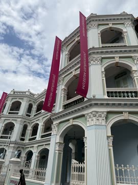 Photo at Peranakan Museum, Singapore